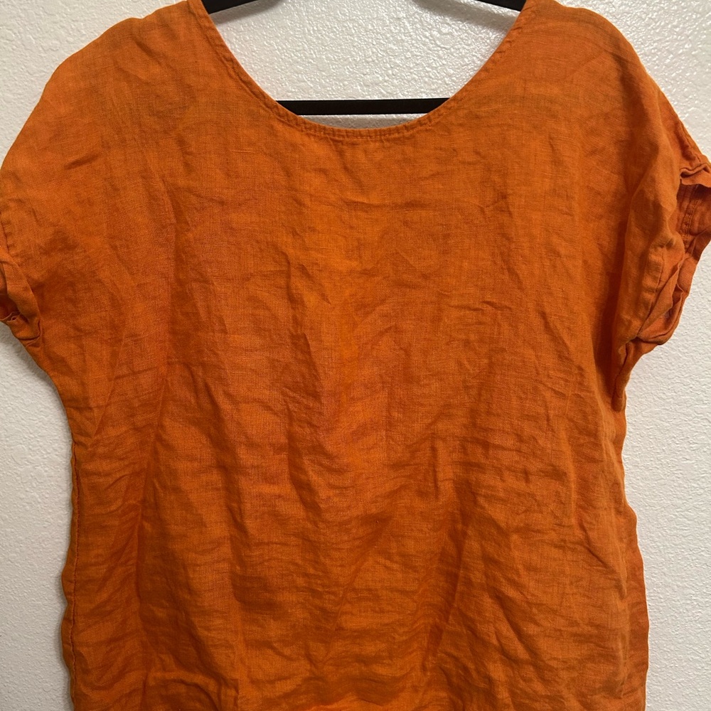 Terzo Millennio orange linen top